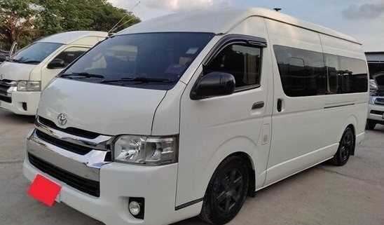 toyota-commutter-big-5