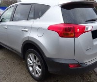 toyota-rav-4-small-2