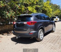 toyota-rav-4-small-3