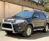 toyota-fortuner-small-2