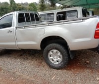 toyota-hilux-small-2