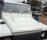 land-rover-defender-small-4