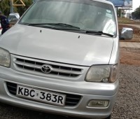 toyota-townace-small-2