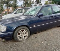 mercedes-benz-c200-small-1