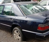 mercedes-benz-c200-small-5