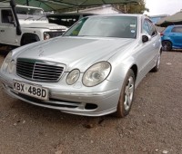 mercedes-benz-e230-small-6