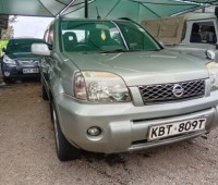 nissan-xtrail-small-0