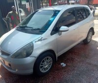 honda-fit-small-0