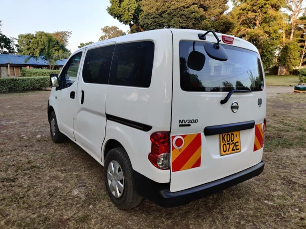 nissan-nv200-big-3