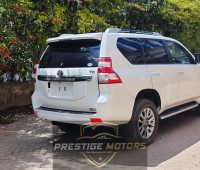 toyota-landcruiser-prado-tx-small-2