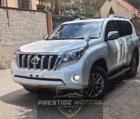 toyota-landcruiser-prado-tx-small-0