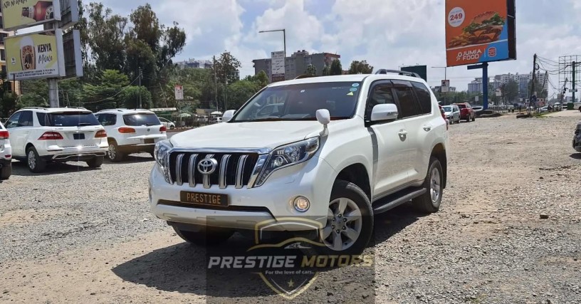 toyota-landcruiser-prado-tx-big-5