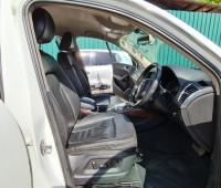 audi-q5-off-white-year-2009-2000cc-auto-leather-power-seats-foglights-alloy-rims-small-4