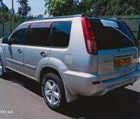 nissan-xtrail-small-5