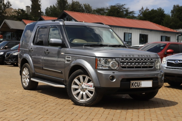 landrover-discovery-iv-big-0
