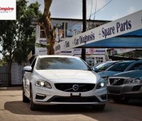 volvo-v60-small-1