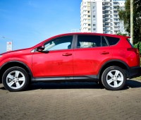 toyota-rav-4-small-5