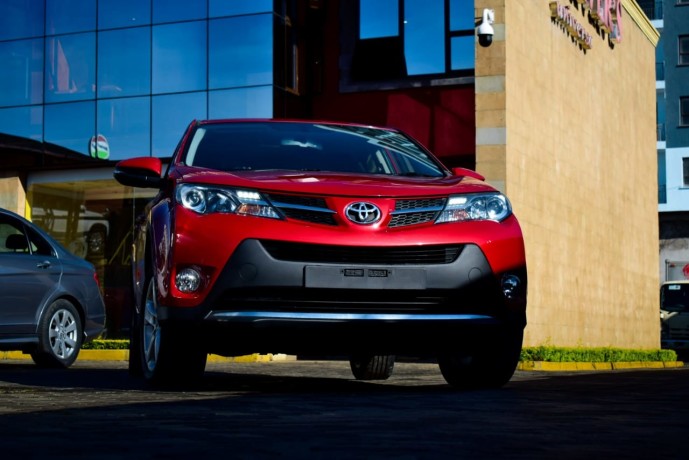 toyota-rav-4-big-2