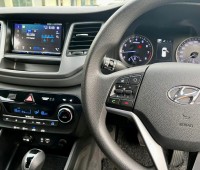 hyundai-tl-tucson-small-2