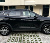 hyundai-tl-tucson-small-1