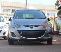 mazda-demio-small-3