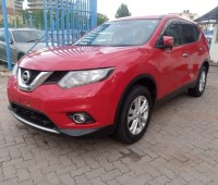 nissan-xtrail-small-0