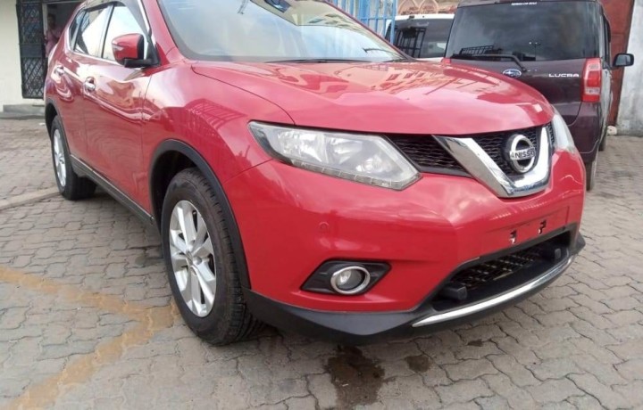 nissan-xtrail-big-3