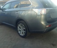 mitsubishi-outlander-small-3