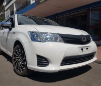 toyota-fielder-small-1