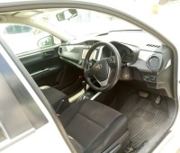 toyota-fielder-small-2