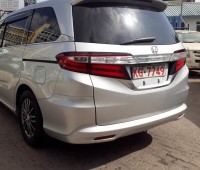 honda-odyssey-small-4