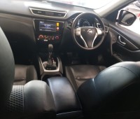 nissan-xtrail-small-1