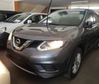 nissan-xtrail-small-0