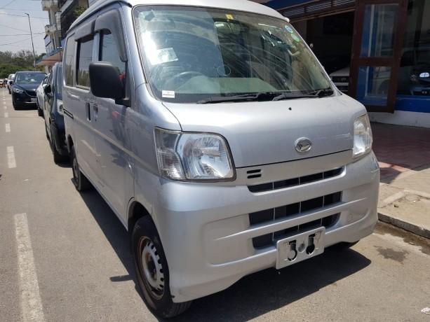 daihatsu-hijet-big-0