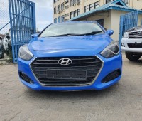 hyundai-i40-small-0