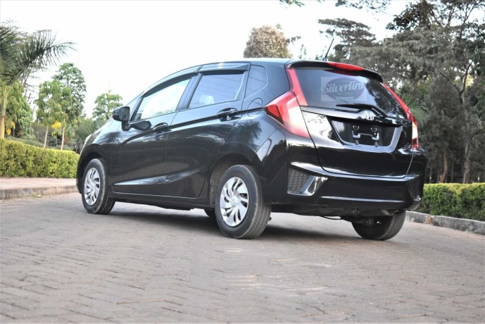 honda-fit-big-2