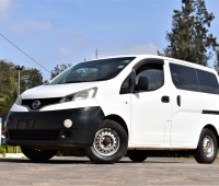 nissan-nv-200-vannette-small-4