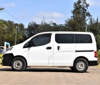 nissan-nv-200-vannette-small-0