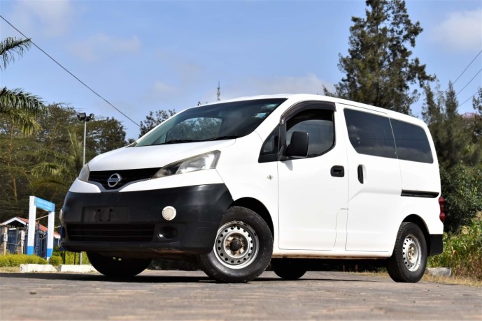 nissan-nv-200-vannette-big-4