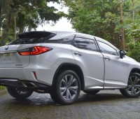 lexus-rx200t-small-1