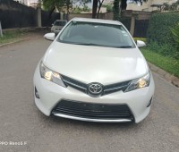 toyota-auris-small-5