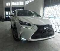 lexus-nx300h-small-1