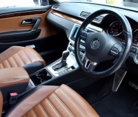 volkswagen-passat-small-4