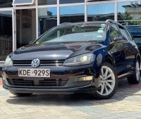 volkswagen-passat-small-0