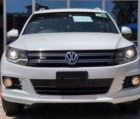 volkswagen-tiguan-small-0