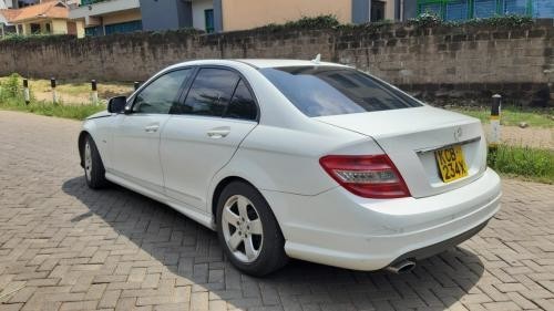 mercedes-benz-c200-big-5