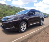 toyota-harrier-small-4