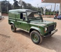 land-rover-defender-small-2