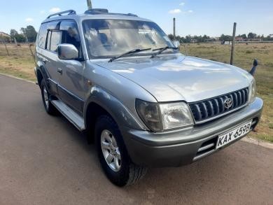 toyota-prado-95-big-0