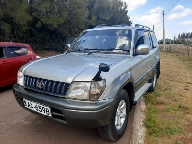 toyota-prado-95-big-1